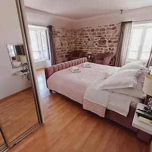 Private In Diocletians Palace Apartamento Split